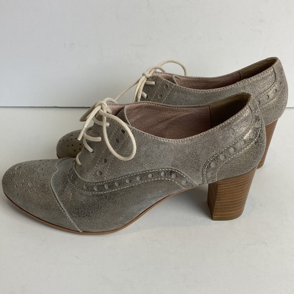 SUNDANCE Lucette Italian leather Silver Oxford Lace-up Heels 38 Academia Preppy - Picture 1 of 14